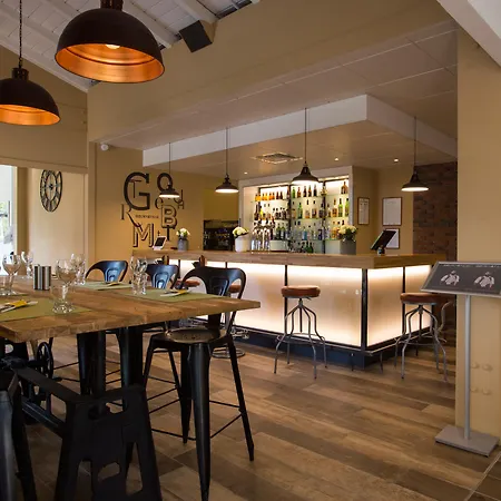 Novotel Pont De L'arc Ξενοδοχείο 4*