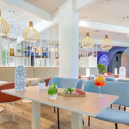 Novotel Pont De L'arc 4* Αιξ-αν-Προβάνς