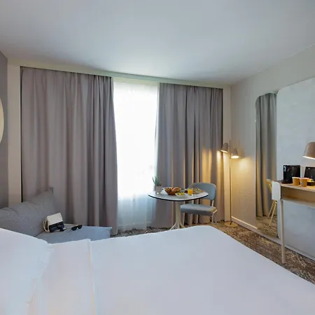 Novotel Pont De L'arc Αιξ-αν-Προβάνς